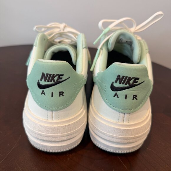 Nike Air Force 1 Platform Barely Green Mint Wmn Sz 8.5 - Picture 3 of 7